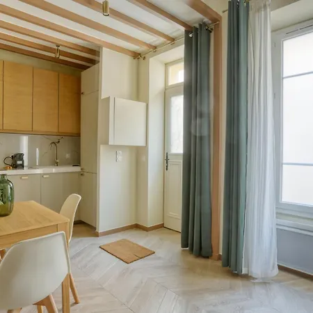 Le Saint Julien Apartment Versailles Exterior photo