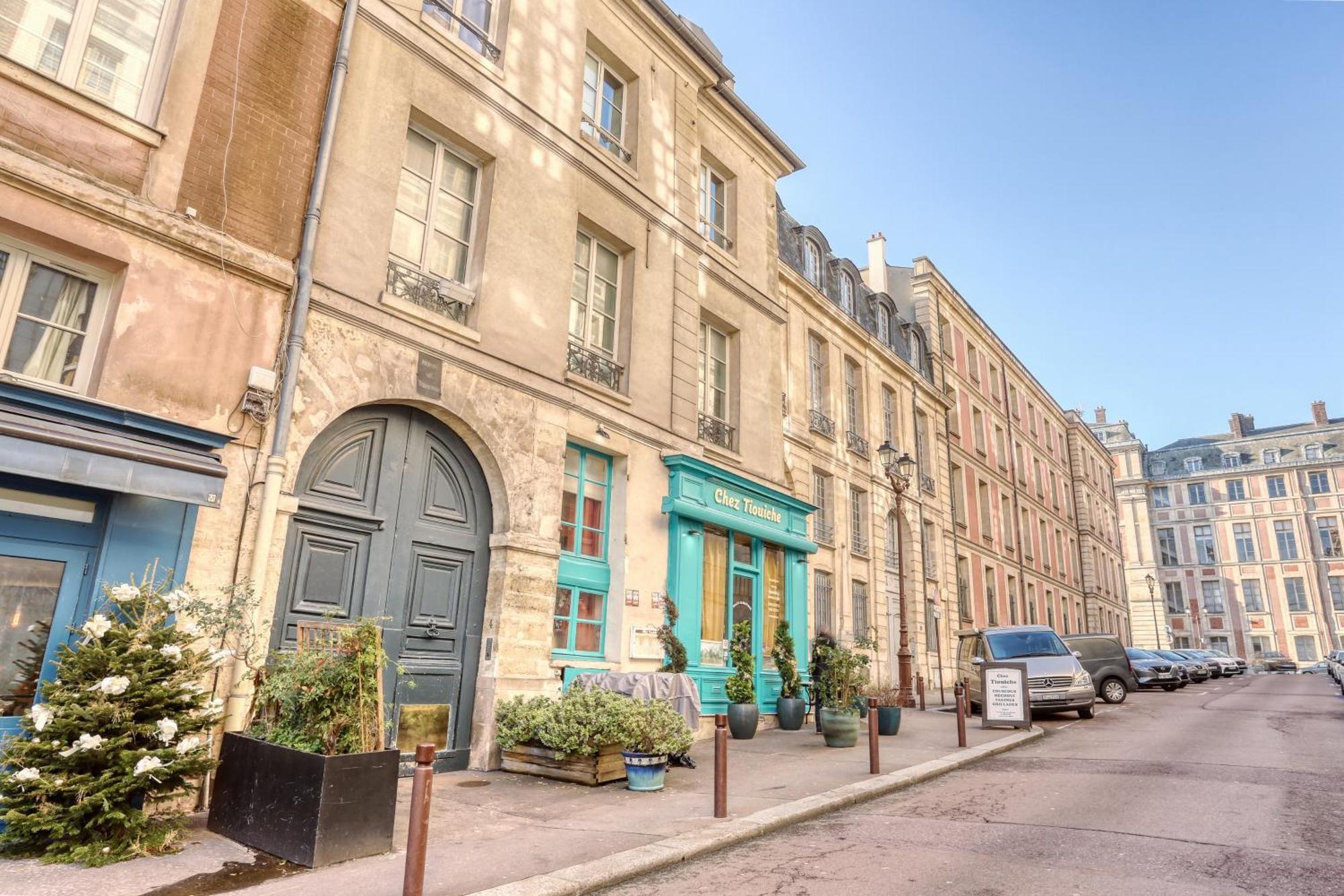 Le Saint Julien Apartment